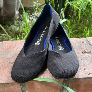 Rothy’s Black‎ ballet Flats with Blue Stitching size 8.5